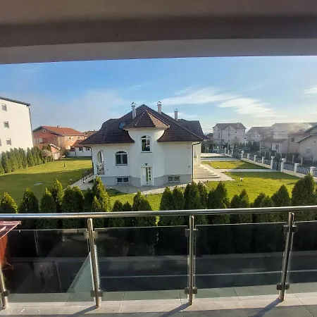 China Town Prenociste 2* Belgrad