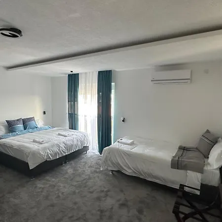 China Town Prenociste 2*