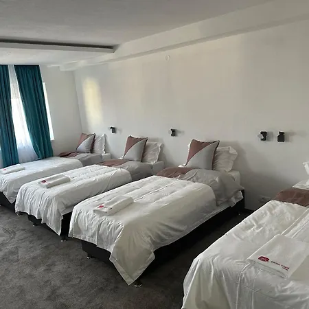 China Town Prenociste 2* Belgrad