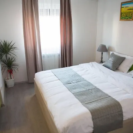 Hotel China Town Prenociste 2*