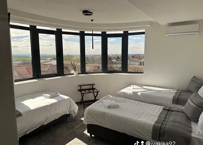 China Town Prenociste 2*