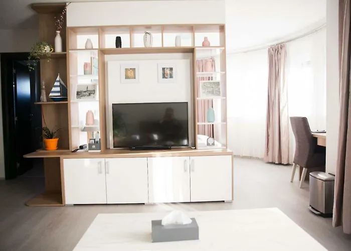 China Town Prenociste Hotel